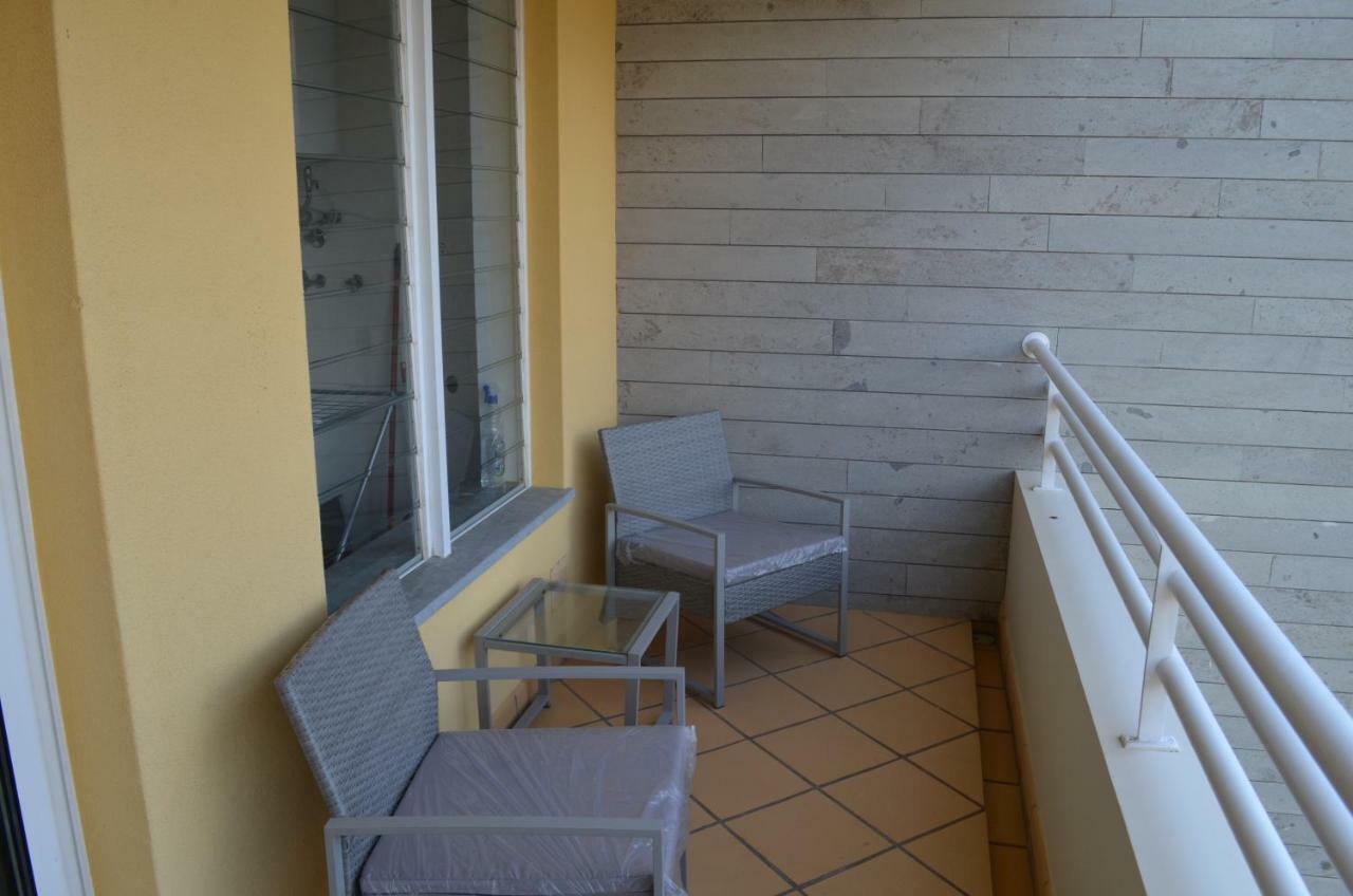 פונשל Enzo Apartament מראה חיצוני תמונה